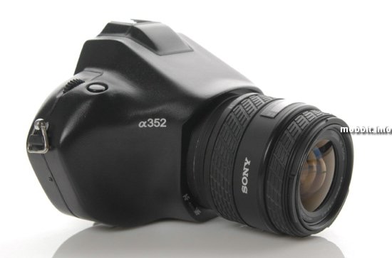 Sony a352