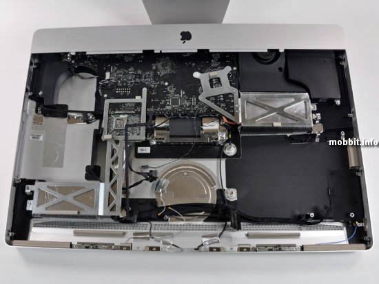 Новые iMac'и изнутри