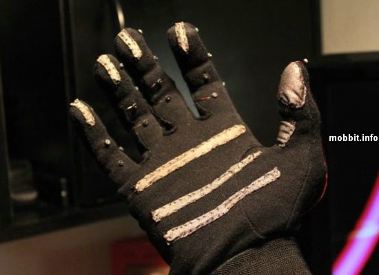 Keyglove