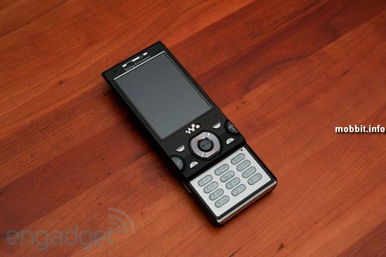 Sony Ericsson W995A